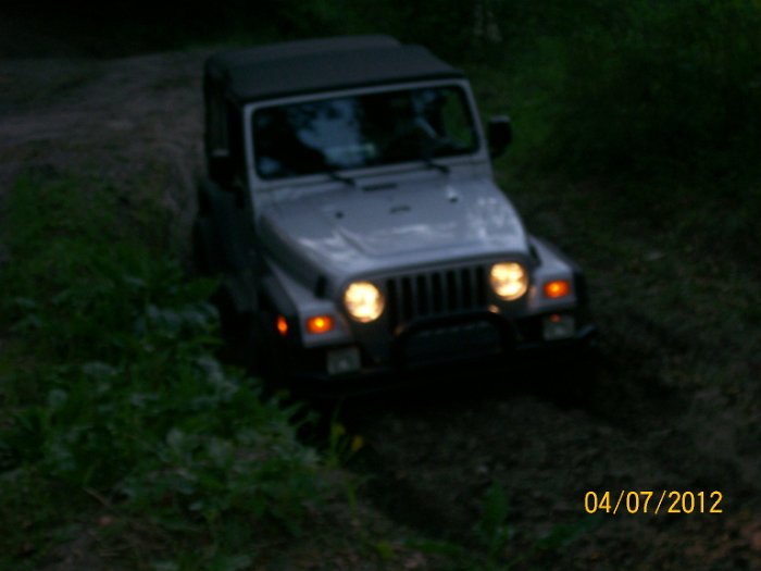 2012-Apr-07HGR4X4_nightride 060